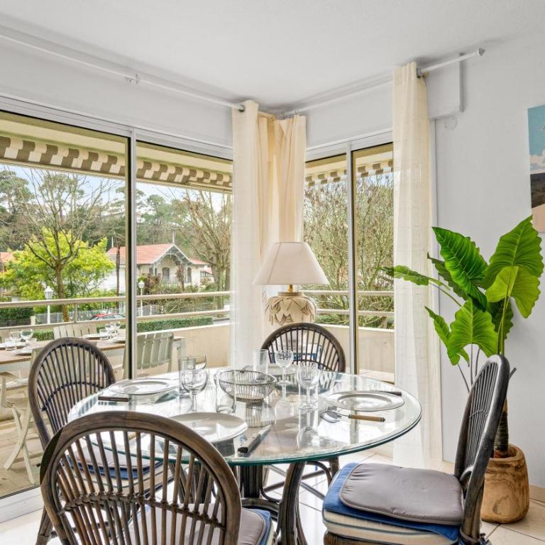 Spacieux 3 pièces avec terrasse, plage à 3 min, linge et ménage inclus - Appartamento con 2 Camere da Letto - 6
