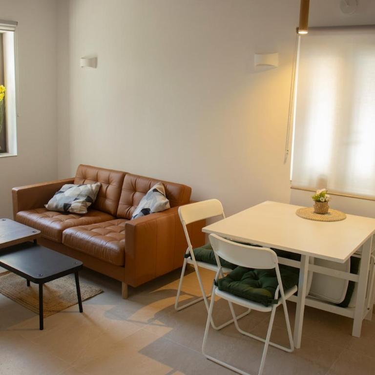 Charming house by the sea and downtown - Casa con 1 dormitorio - 3