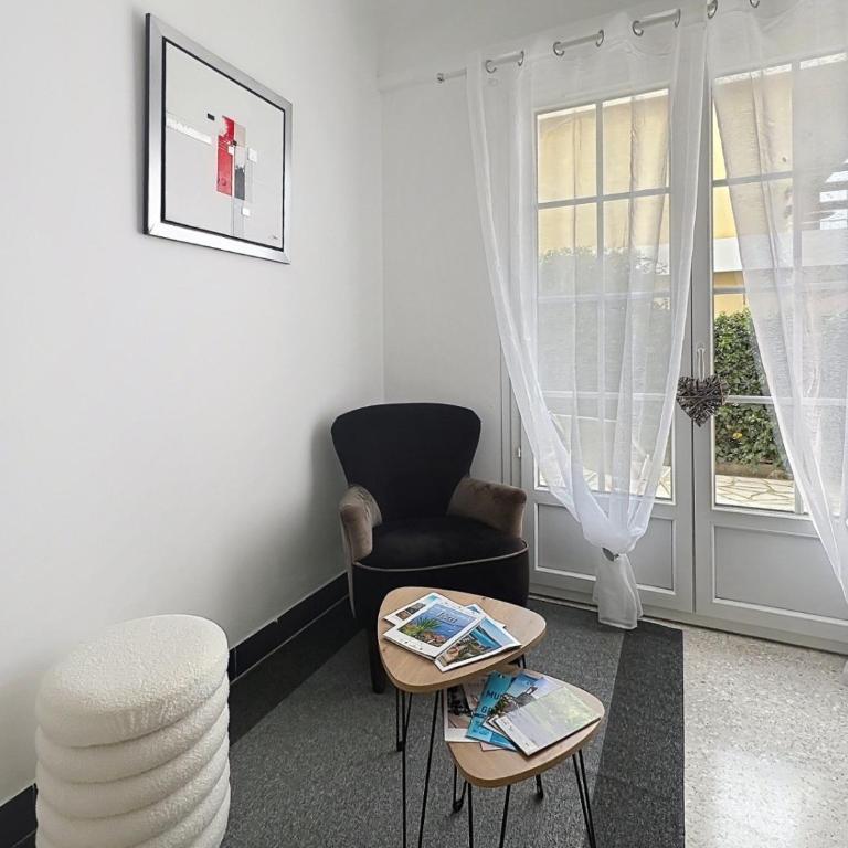 Charmant cocon lumineux avec extérieur à 150m de la plage - Apartment mit 1 Schlafzimmer - 4