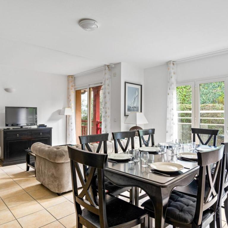 Superbe appartement en hyper centre, proche plage, linge et ménage inclus - Appartement 3 Chambres - 10