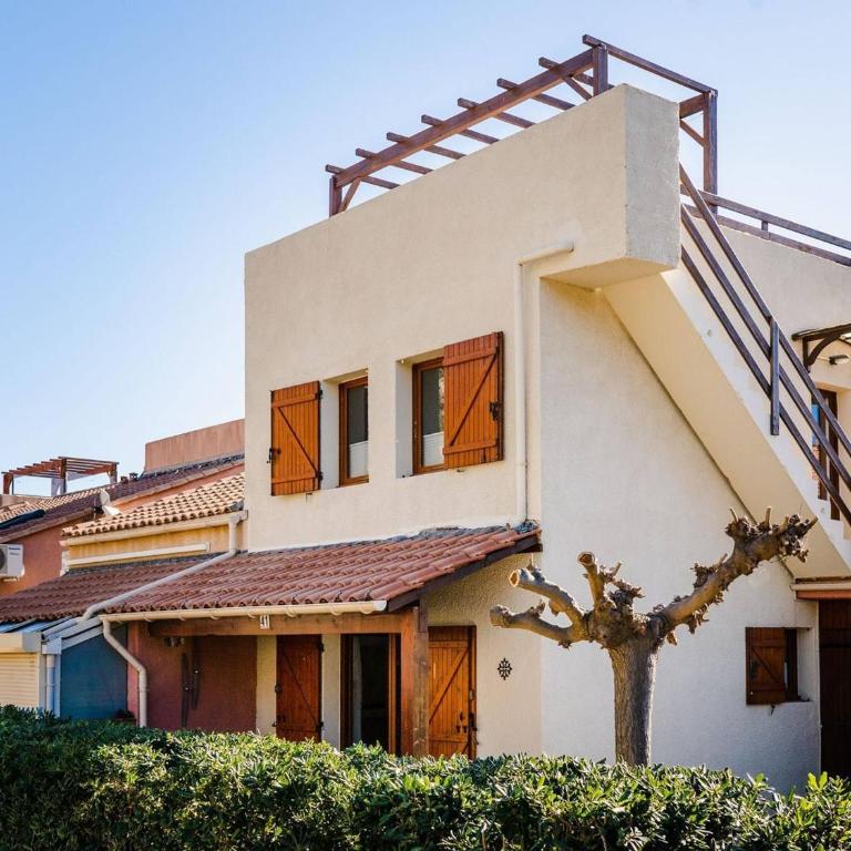 Pavillon familial à Narbonne-Plage, terrasse, solarium, parking privé, 6 couchages, proche plage - FR-1-409-97 - Villa - 1