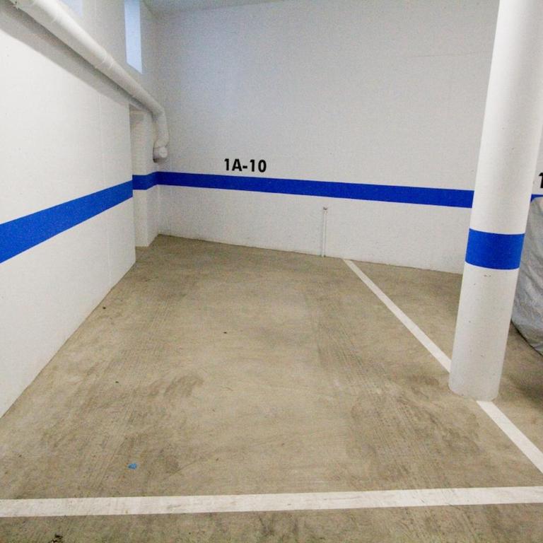 Céntrico y moderno apartamento con aparcamiento - Apartamento de 2 dormitorios - 8