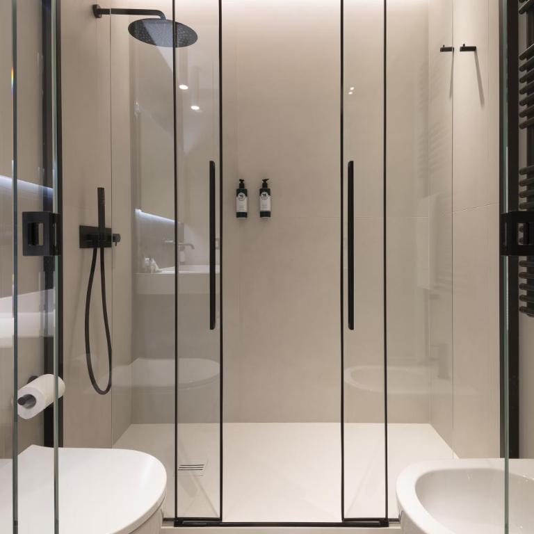 Hotel Pierre Milano - Appartamento Deluxe - 11