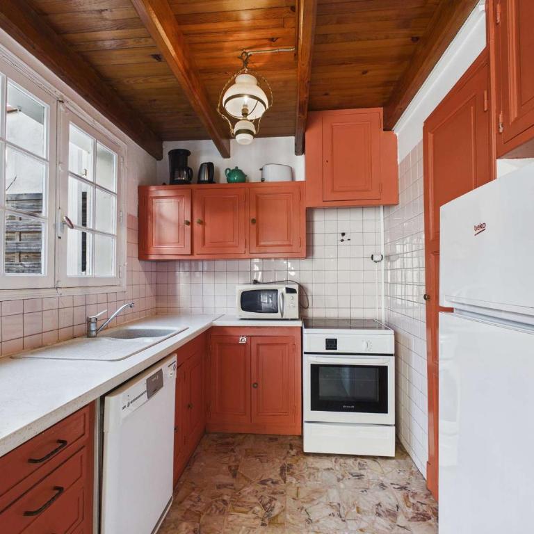Maison spacieuse à 70m de la mer, Le Grau d'Agde - Three-Bedroom House - 7
