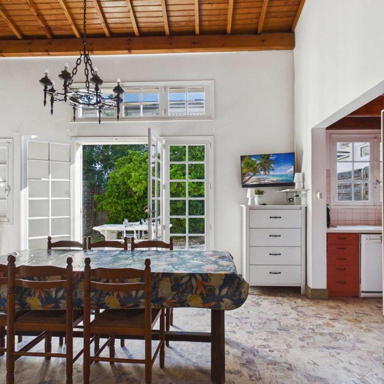 Maison spacieuse à 70m de la mer, Le Grau d'Agde - Three-Bedroom House - 9