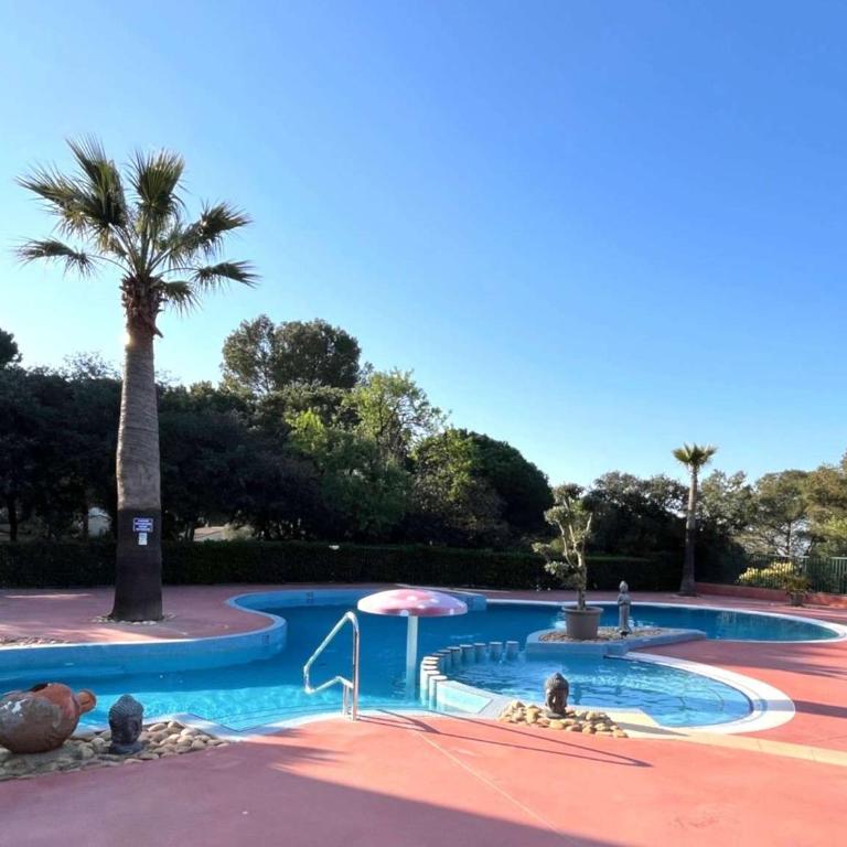Chalet climatisé pour 6, calme avec piscine et parking - Chalet 2 Chambres - 21