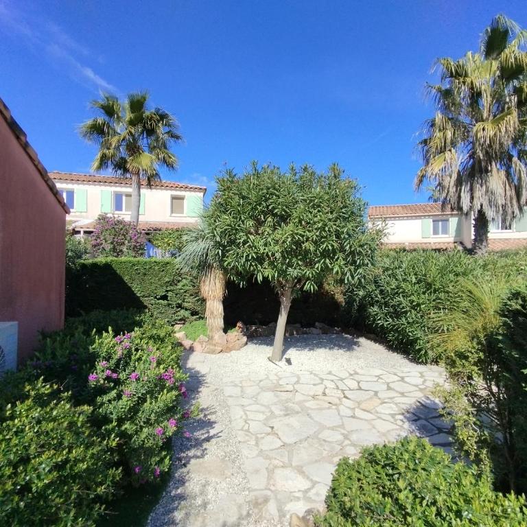 Villa Ocre, proche golf, piscine, vélo et confort - Maison de Vacances 3 Chambres - 3