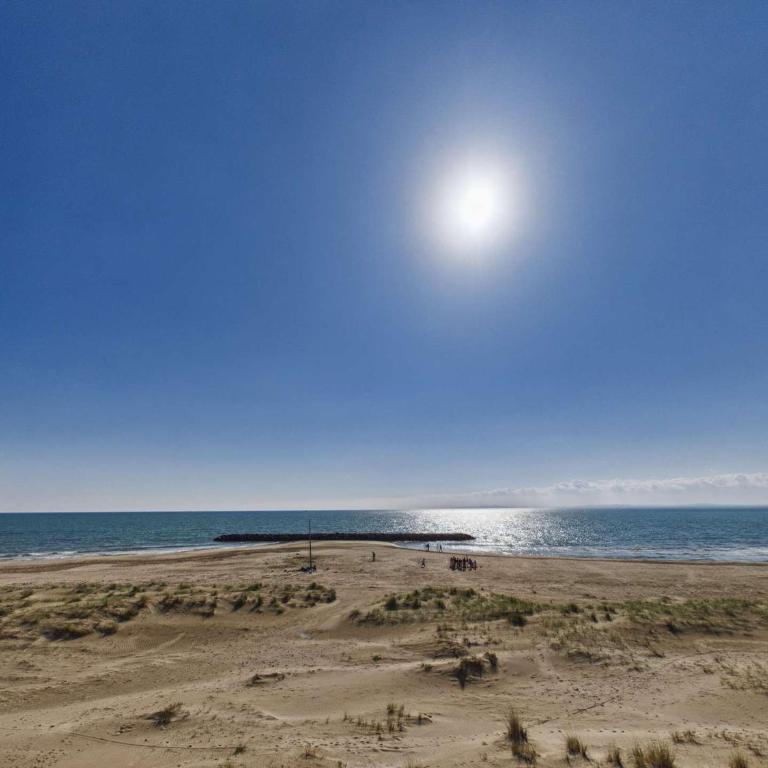 Grau d'Agde : Studio cabine avec terrasse, parking privé, vue mer - Studio - 4