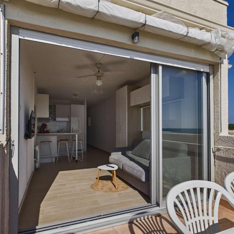 Grau d'Agde : Studio cabine avec terrasse, parking privé, vue mer - Studio - 6