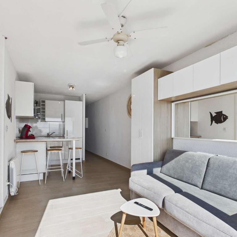 Grau d'Agde : Studio cabine avec terrasse, parking privé, vue mer - Studio - 7