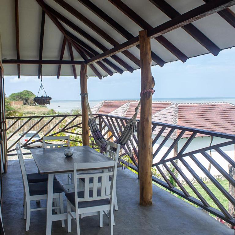 Primaluna Romantica - Apartamento de 2 dormitorios con terraza y vistas al mar - 2