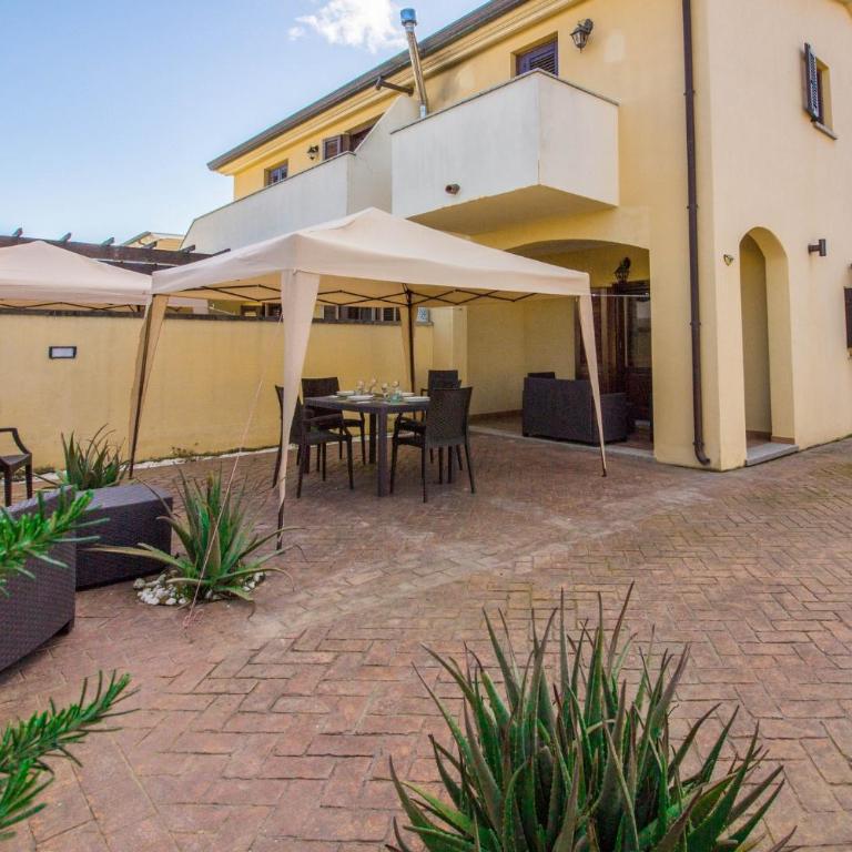 GuestHost - La Rosa dei Venti Flats with Veranda - Appartamento con 2 Camere da Letto - 1