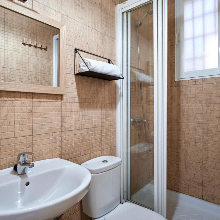 Estupendo alojamiento en Lavapiés - Apartamento de 3 dormitorios - 23