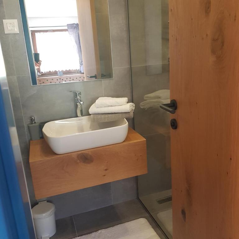 Land- und Apartmenthaus Kapelln Fieberbrunn - Apartment mit 1 Schlafzimmer und Terrasse - 7