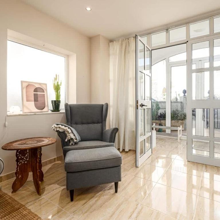 Cozy two-storey house with terrace in Nerja - Apartamento - 10