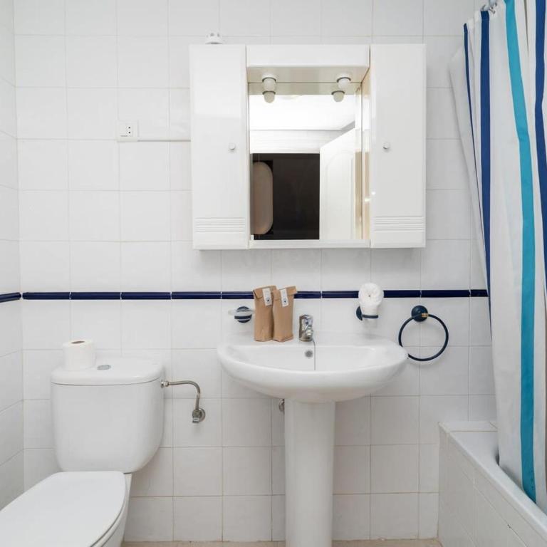 3 Bedrooms in TownHouse near Burriana Beach - Casa - 23