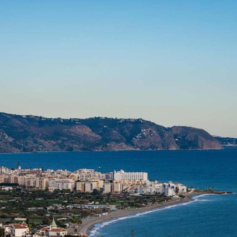Rhythm of Andalusia 2 Bed Apartment with Sea View - Apartamento - 2