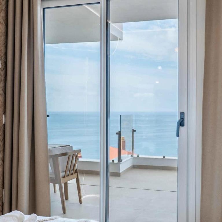 Rhythm of Andalusia 2 Bed Apartment with Sea View - Apartamento - 16