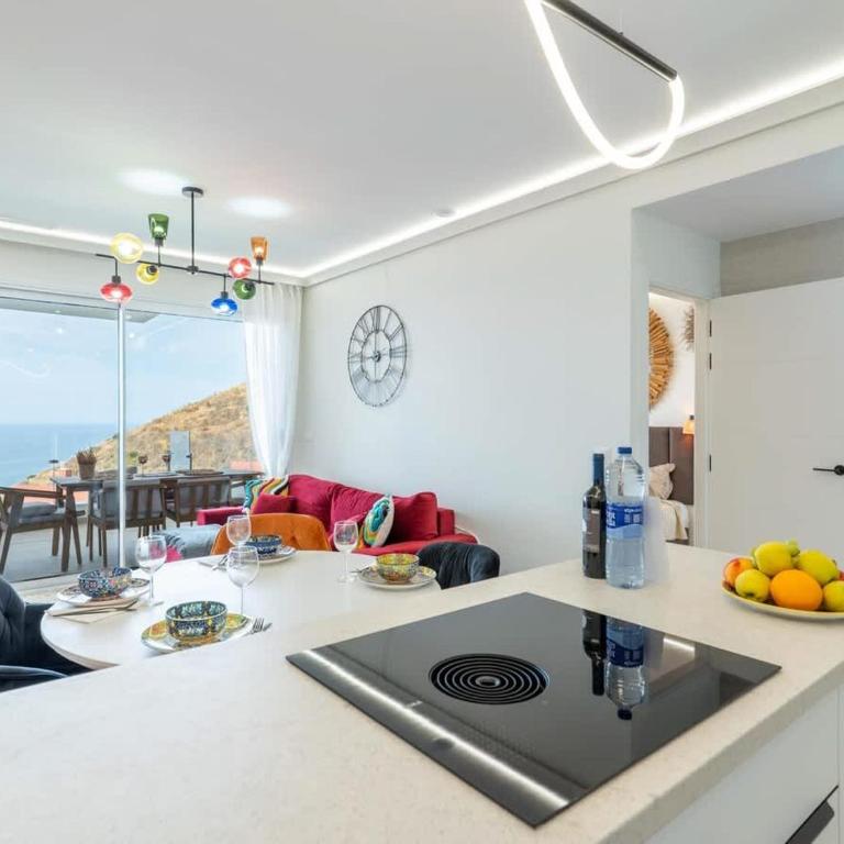 Rhythm of Andalusia 2 Bed Apartment with Sea View - Apartamento - 14