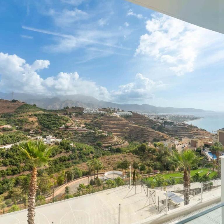 Rhythm of Andalusia 2 Bed Apartment with Sea View - Apartamento - 21