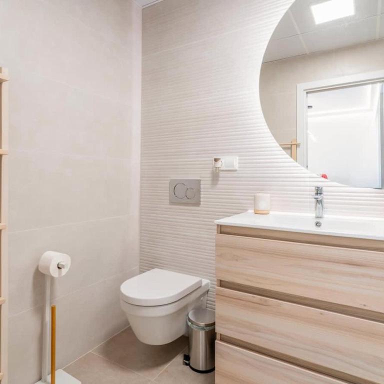 Rhythm of Andalusia 2 Bed Apartment with Sea View - Apartamento - 31