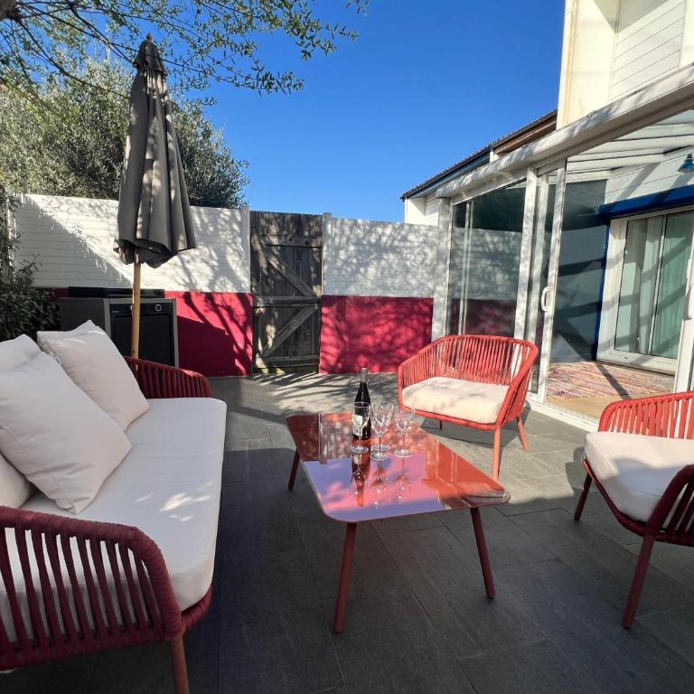 CALYPSO beautiful city house in quiet area close to center - Maison de Vacances - 1