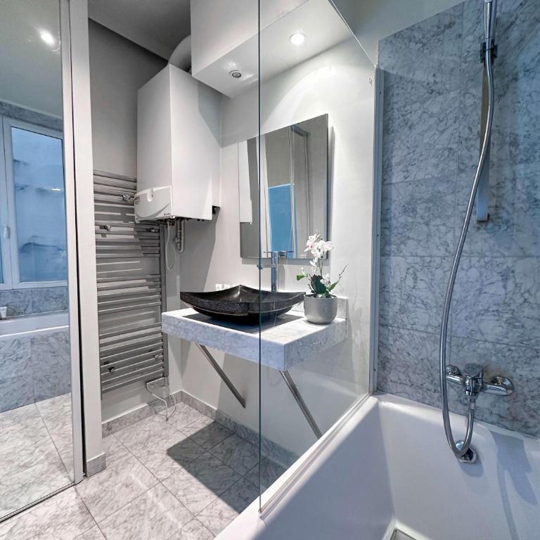 Louvre - Premium apartment near the Marais for 4 - Apartment - 28