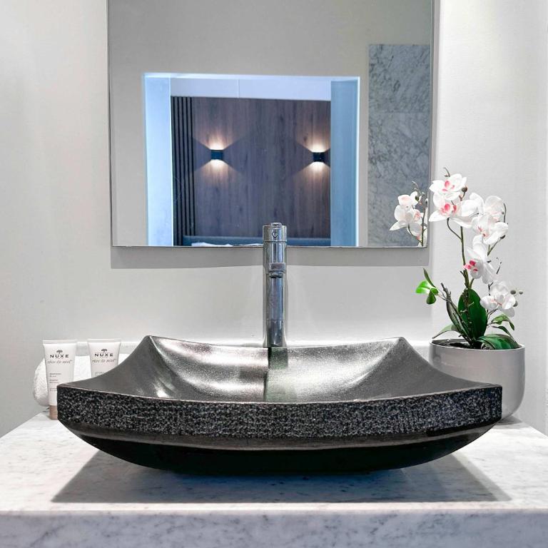 Louvre - Premium apartment near the Marais for 4 - Apartment - 29