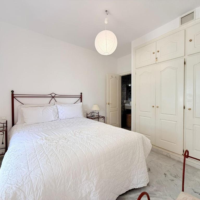 2 Bed Garden Apartment Benavista Direct Pool Access Walk to Golf, Tennis & Amenities - Apartamento de 2 dormitorios - 28
