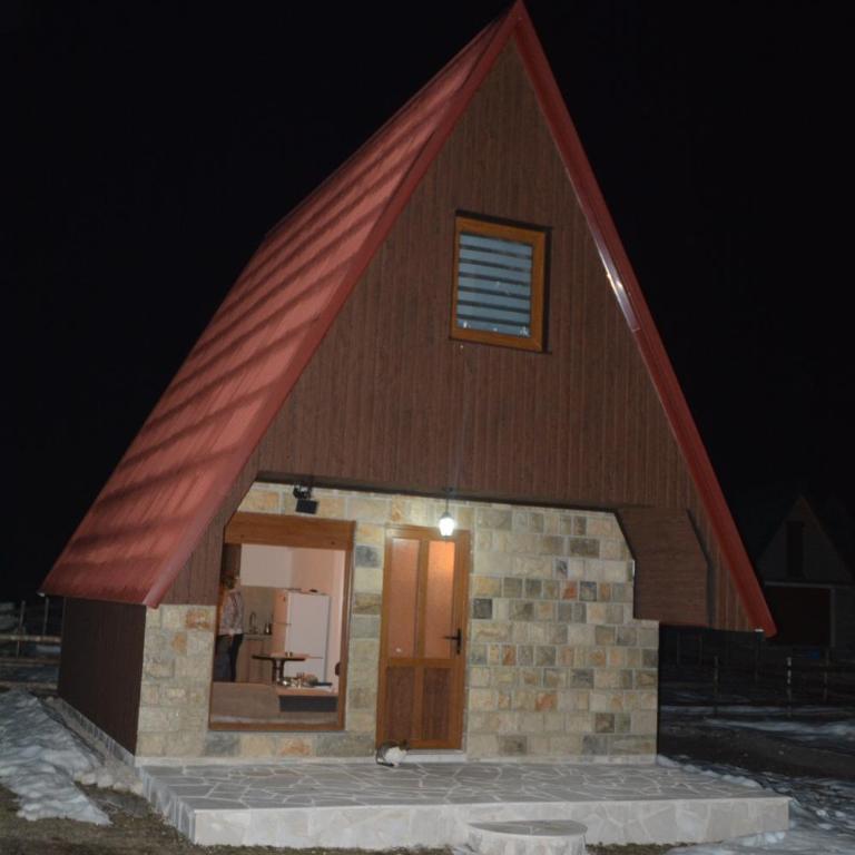 Lili home - Two-Bedroom House - 3