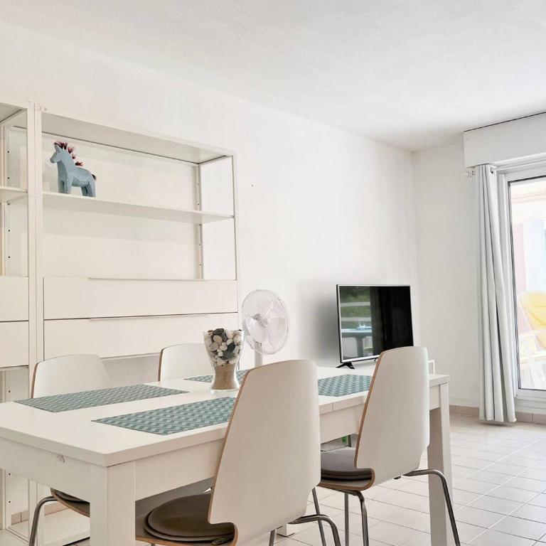 CE050-A010 Appt 3 pièces 4 couchages CAVALIERE - Appartement 2 Chambres - 2