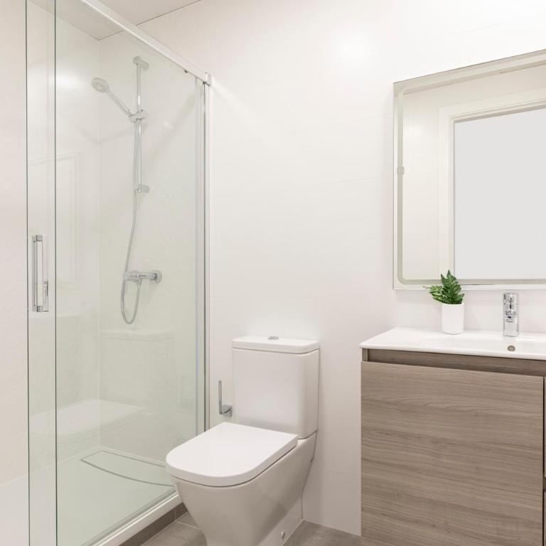 Carmen - Three-Bedroom Premium Apartment - 9