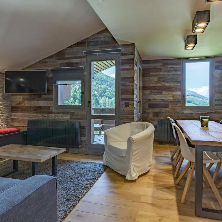 Appartement skis aux pieds avec WiFi, 5 personnes - Appartement 2 Chambres - 14
