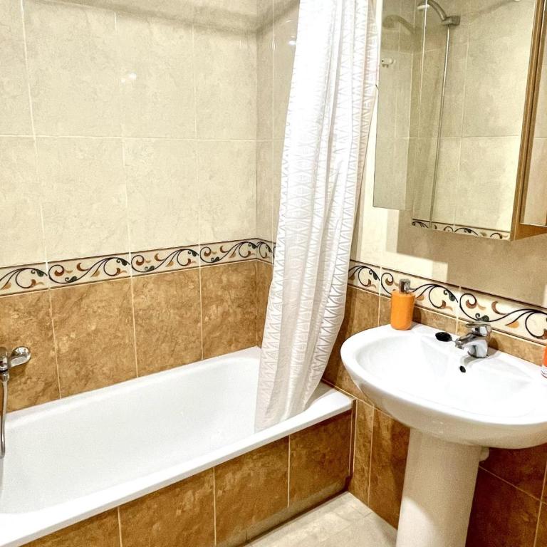 APARTBEACH CHLOE CON GRAN TERRAZA JUNTO PLAYA - Apartment - 24