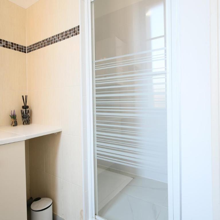Le Riquet - Hyper Center - One-Bedroom Apartment - 73