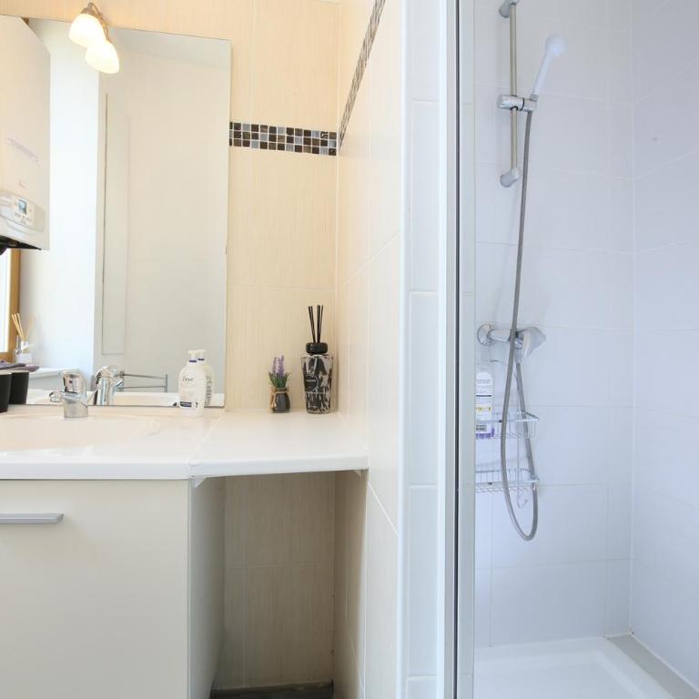 Le Riquet - Hyper Center - One-Bedroom Apartment - 62