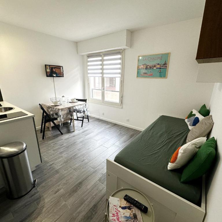 Studio équipé pour 2 personnes port olonna - Appartamento con 1 Camera da Letto - 2