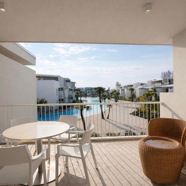 Residence Wave Island - Carraro Immobiliare - Family Apartments - Appartamento con 2 Camere da Letto - 3
