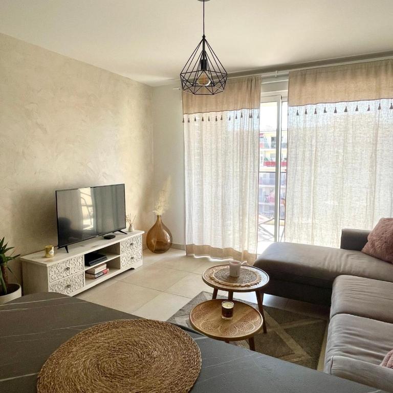 Appartement 2P Cros de Cagnes à 2 pas de la mer - Apartamento de 1 dormitorio - 12