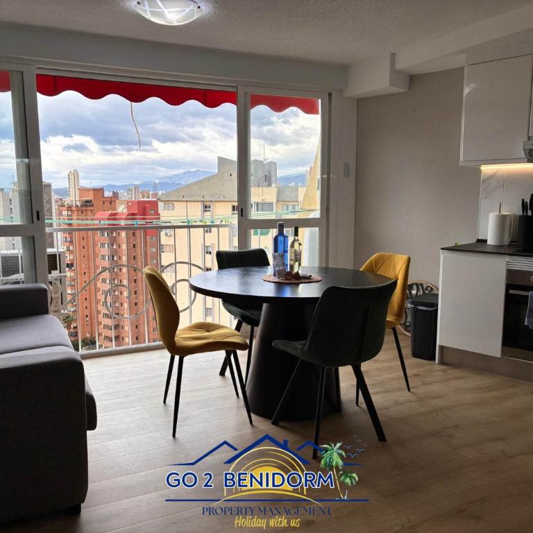 Playmon Patrick Paradise - Apartamento con vistas a la ciudad - 2