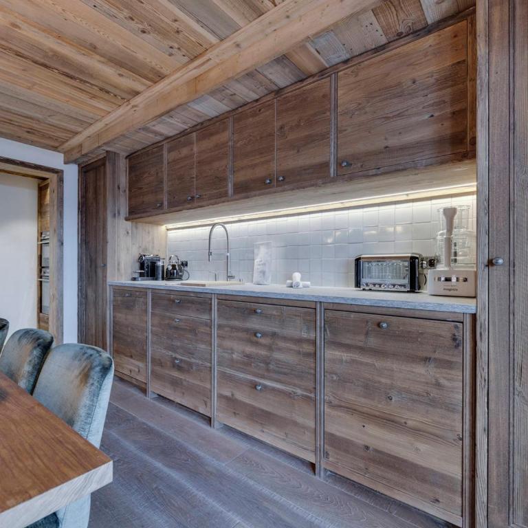 Appartement de charme pour 8 personnes avec parking et WIFI près des pistes - Appartement 3 Chambres - 3
