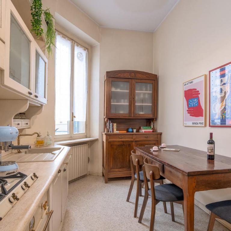 Three-room flat with balcony in Porta Romana - Appartamento con 2 Camere da Letto - 19