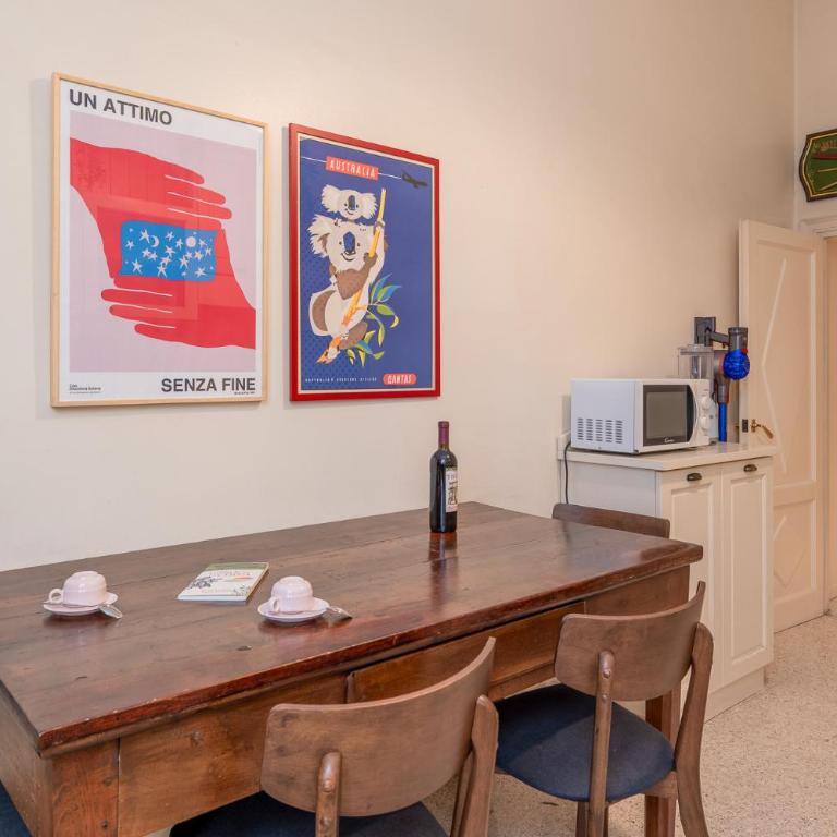 Three-room flat with balcony in Porta Romana - Appartamento con 2 Camere da Letto - 24