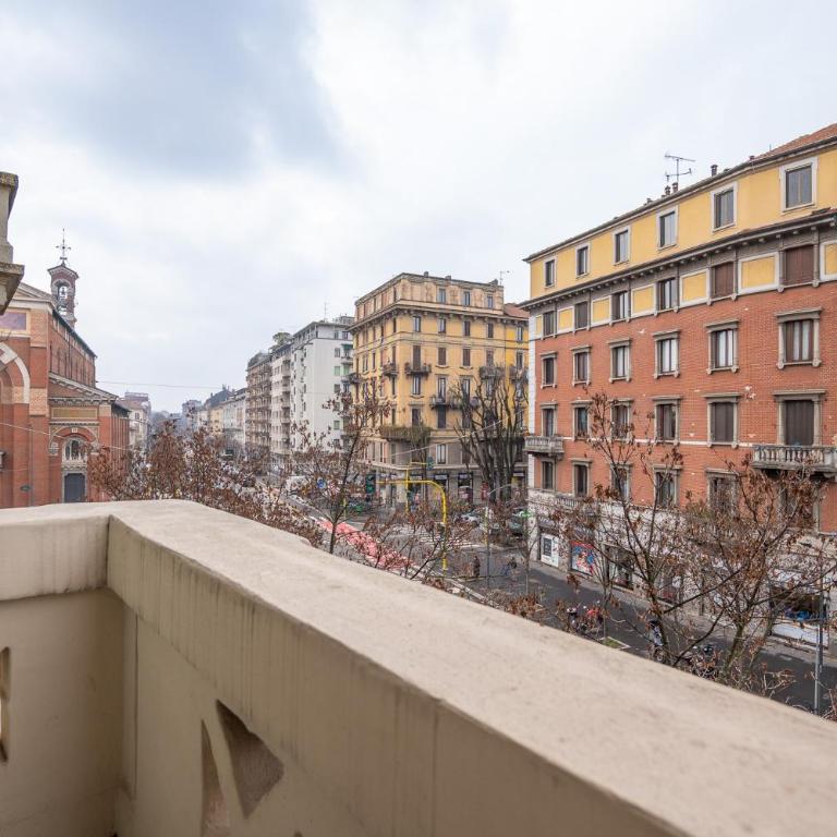 Three-room flat with balcony in Porta Romana - Appartamento con 2 Camere da Letto - 6