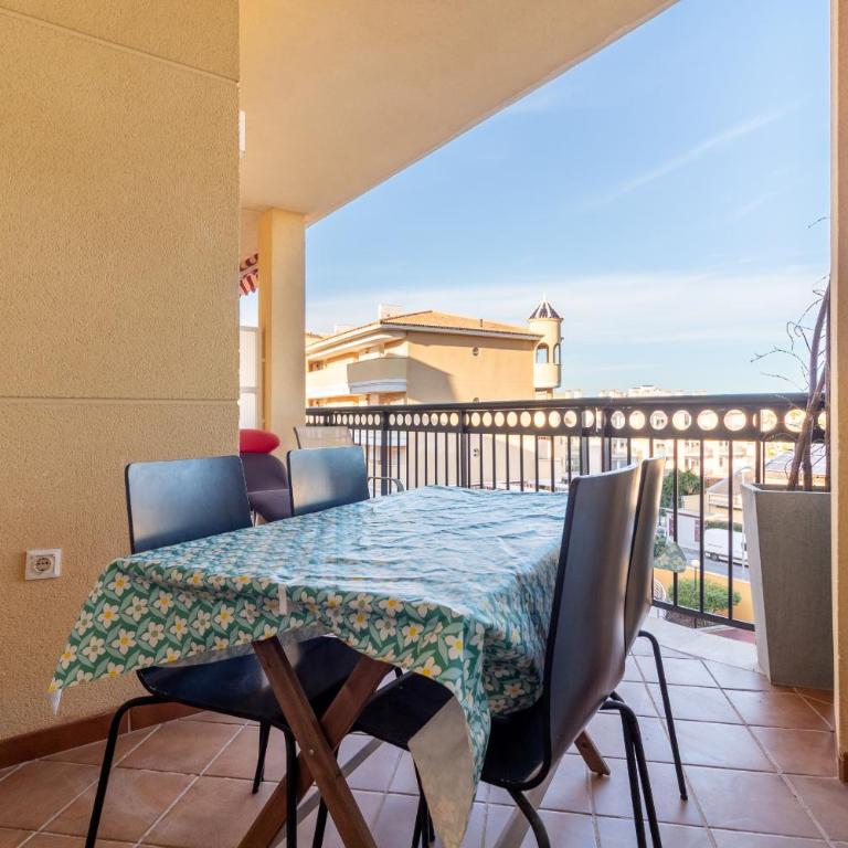 Global Vacacional, Practico apartamento con piscina en Canet de Berenguer - Apartment mit Terrasse - 14