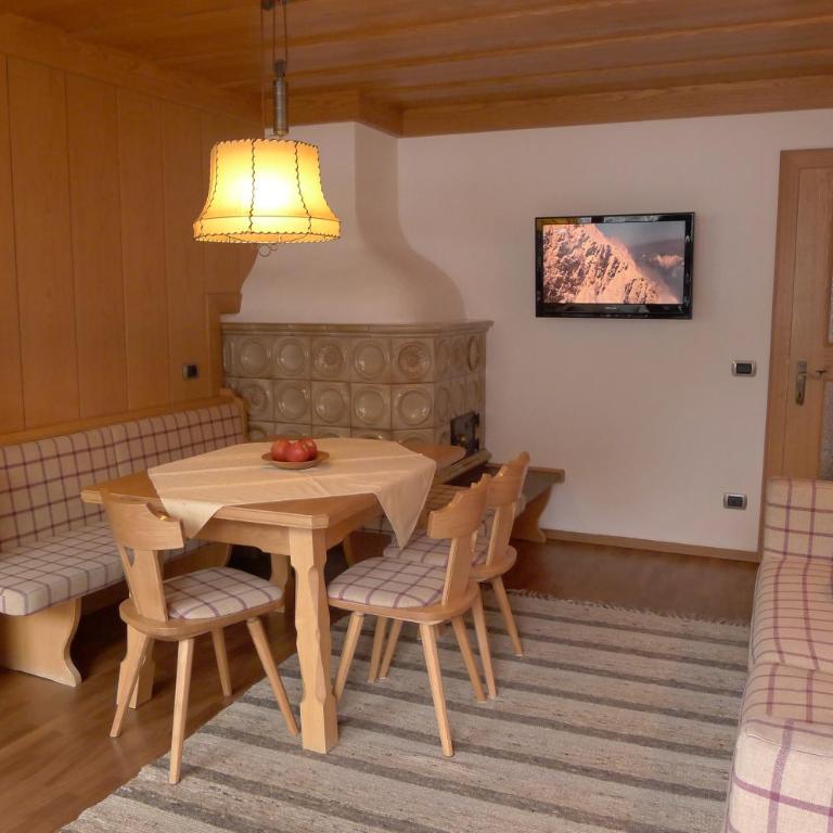 Residence Sovara - Appartamento con 2 Camere da Letto (5 Adulti) - 1