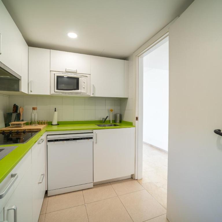 Villa Savina by BeBreeze - Chalet - 13