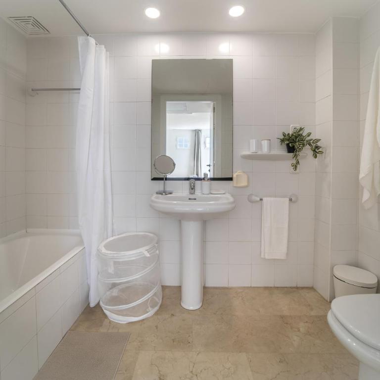 Villa Savina by BeBreeze - Chalet - 18