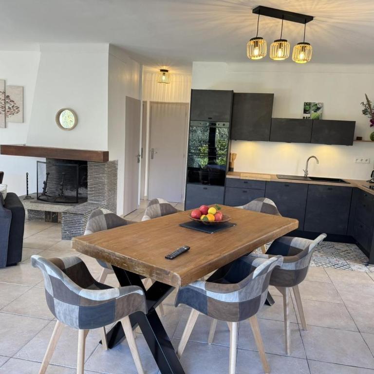 Les Jasmins - Appartement 2 Chambres avec Terrasse - 5