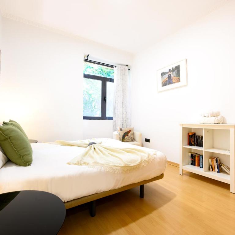 Espacioso piso en Málaga Centro - Apartamento de 2 dormitorios - 7